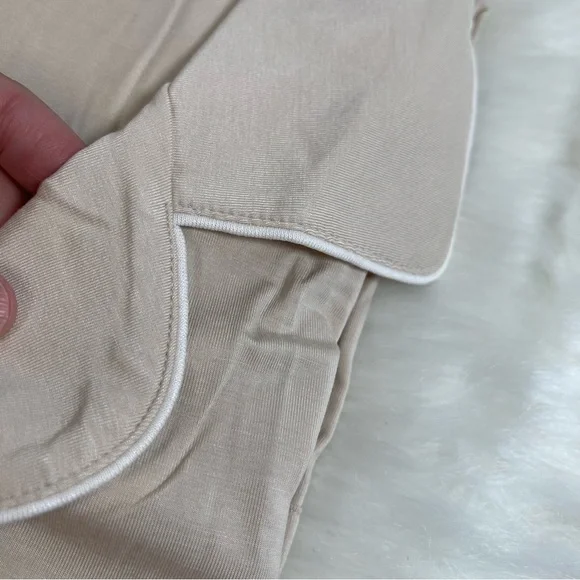 NWT Pajama Set for Women Soft Capri Button Up Cooling Pjs Set/Size Small - Picture 10 of 11